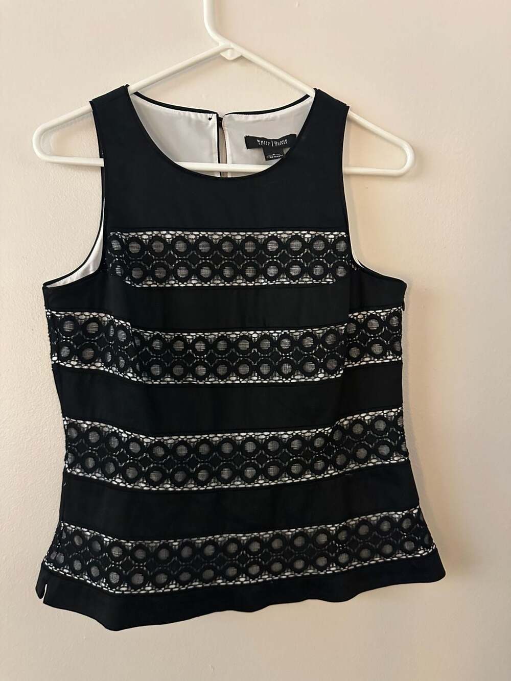 White House Black Market Sleeveless Black and White Lace Inlay Peplum Top